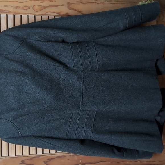 Wool coat - Picture 4 of 4